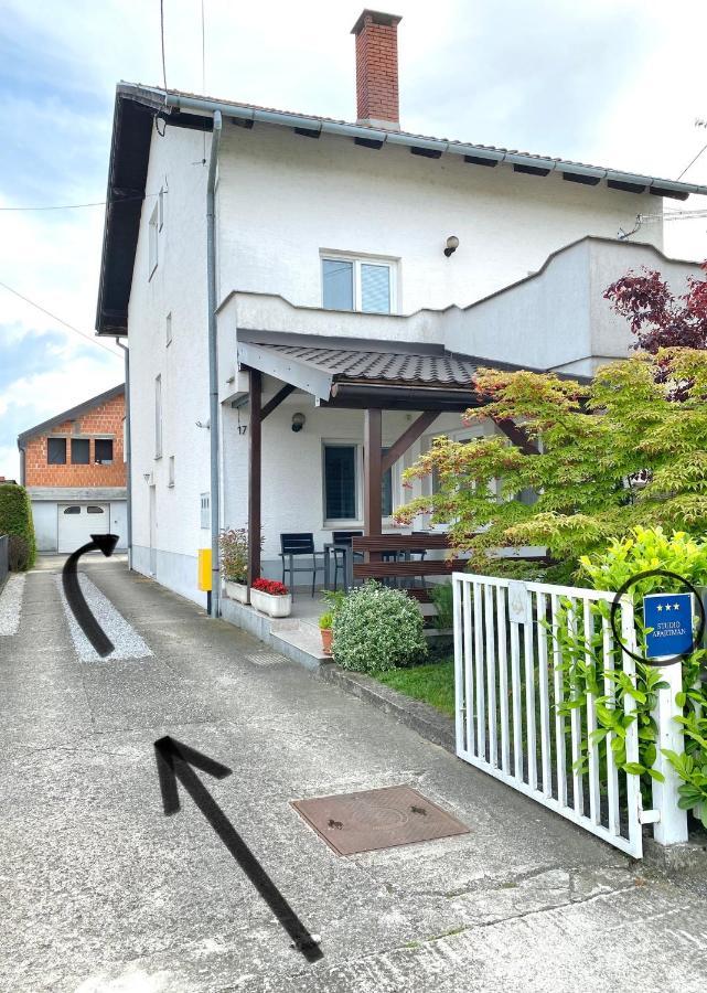 Apartman Lucija Gradici Eksteriør billede
